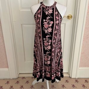 Loft pretty summer dress. Size small. NWT